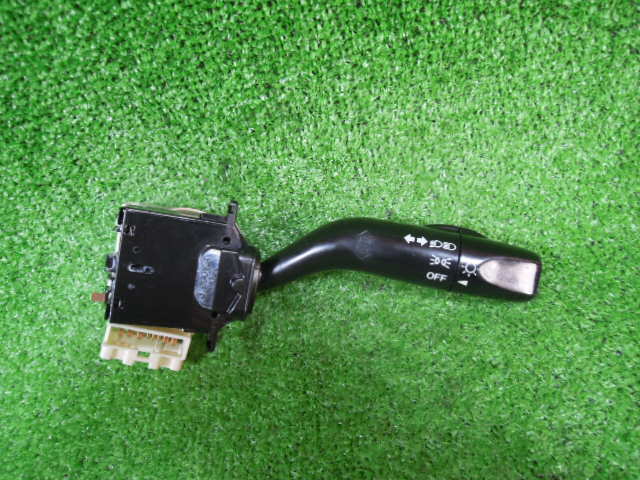 マツダ プレマシー CP8W ライトスイッチ ウィンカースイッチ 中古 17A089 17ピン 11885拍卖