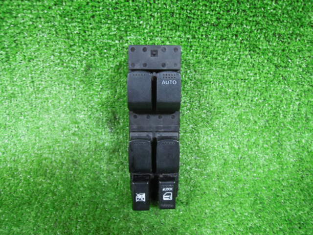 スズキ スイフト ZD11S パワーウィンドウスイッチ 中古 62J30 0368T 18ピン 12108拍卖