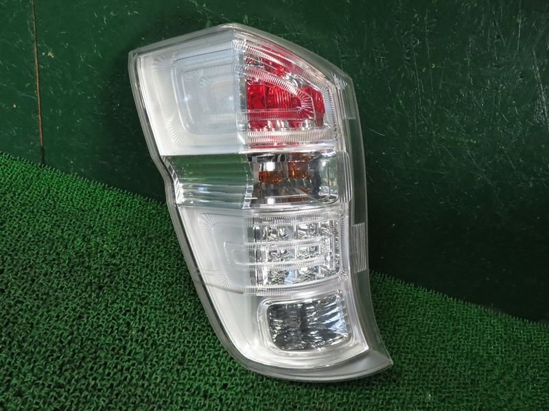 『psi』 ホンダ RK5 ステップワゴン スパーダ 左テールランプ スタンレー P8896 H23年式拍卖