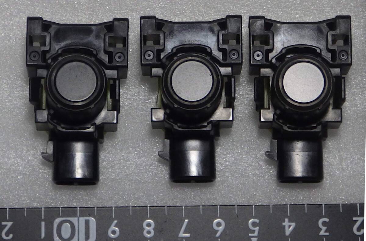 即決 ダイハツ クリアランスソナー 3個 89341-B2020-D7 黒 BK1 拍卖