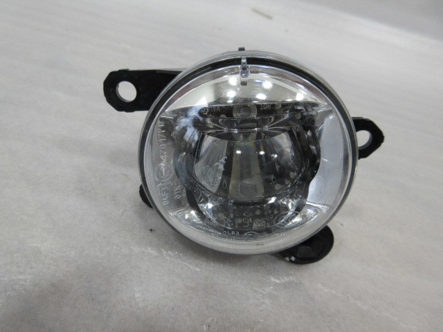 良品 ダイハツ タント カスタム LA650S 純正 LED 左 フォグランプ拍卖