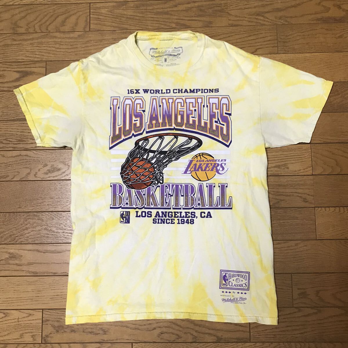 NBA LOS ANGELS LAKERS MEN”S SHORT SLEEVE T-SHIRTS (Mitchell & Ness) size-M(着丈69身幅48) 中古 送料無料 NCNR拍卖