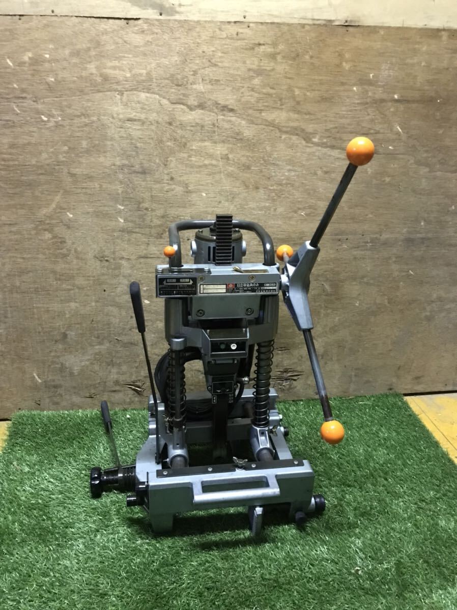 日立角ノミ /HITACHI カクノミ K-30A 電気角のみ 電動工具 中古品 動作確認済み.送料落札者負担拍卖