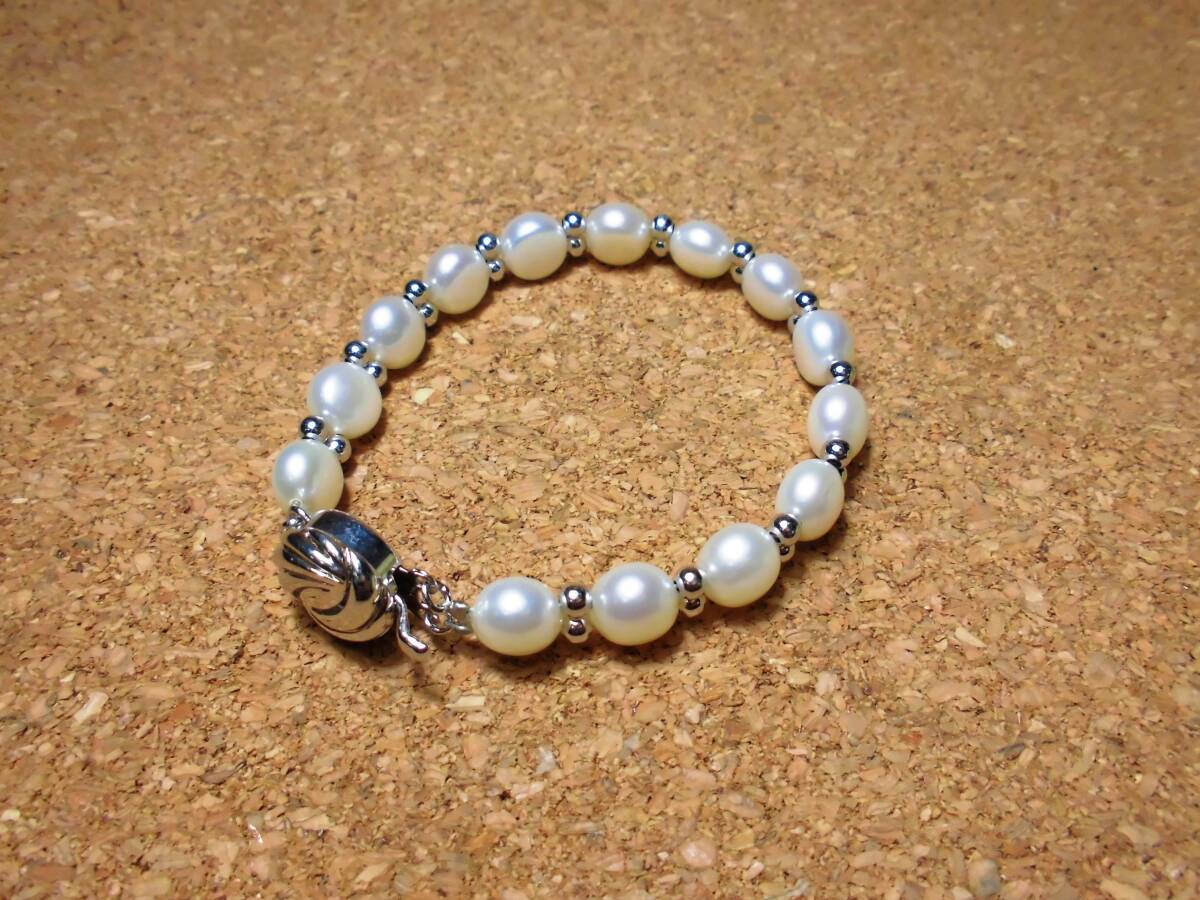 シルバー 淡水パール ブレスレット 巻き厚ボタンパール ピンク系 ビーズ 2連ワイヤー 組み上げ拍卖