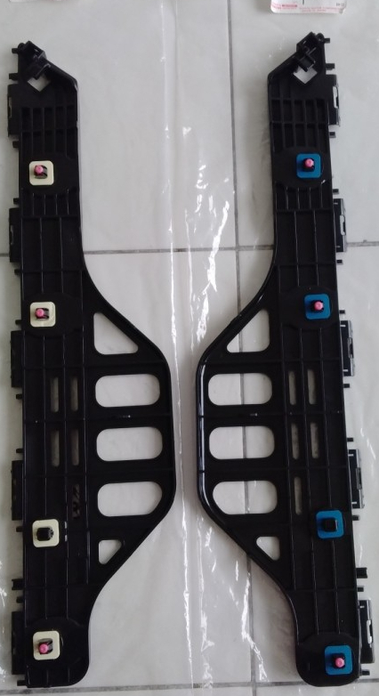新品 純正品 リアバンパーサイドサポートNO.1 左右セット アルファード ALPHARD ヴェルファイア AGH3#,AYH30,GGH3#拍卖