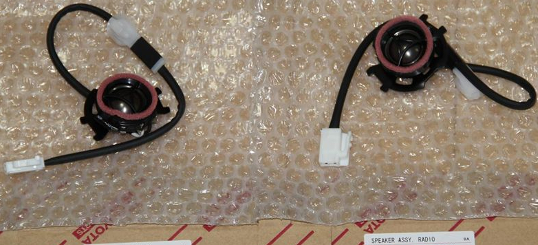 新品 純正品 TOYOTA トヨタ スピーカーASSY RR No.3 スライドドア用ツイーター アルファード ヴェルファイア 20系 18SP拍卖