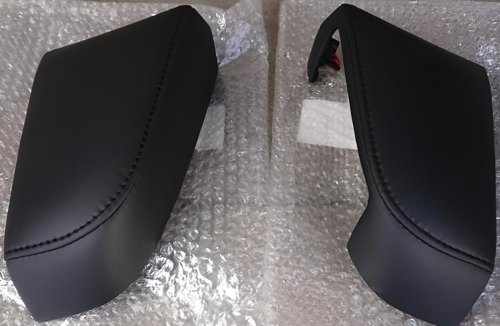 新品 純正品 TOYOTA トヨタ インストルメントクラスタフィニッシュパネルCTR NO.2 ブラック 左右セット アルファード ヴェルファイア 30系拍卖