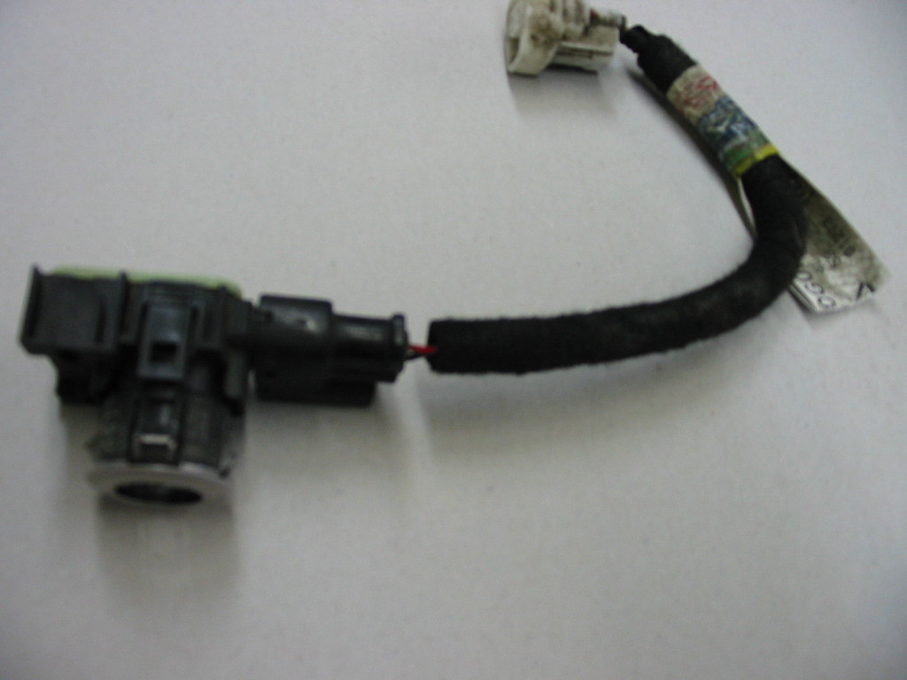 センサー L 1つ 送料全国510円以下 ダイハツ ムーヴ LA150S ソナー 左側 リアバンパー カラー T22 82219-B2060H-1 中古部品 ピンク 車拍卖