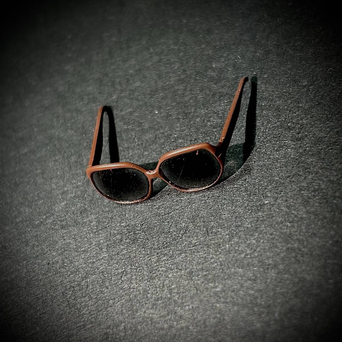 【値上げ予定】DAMTOYS製 1/6 模型 女性 フィギュア用 部品 装備 エイダ バイオハザード RE2 サングラス メガネ 眼鏡 高品質 (未使用拍卖