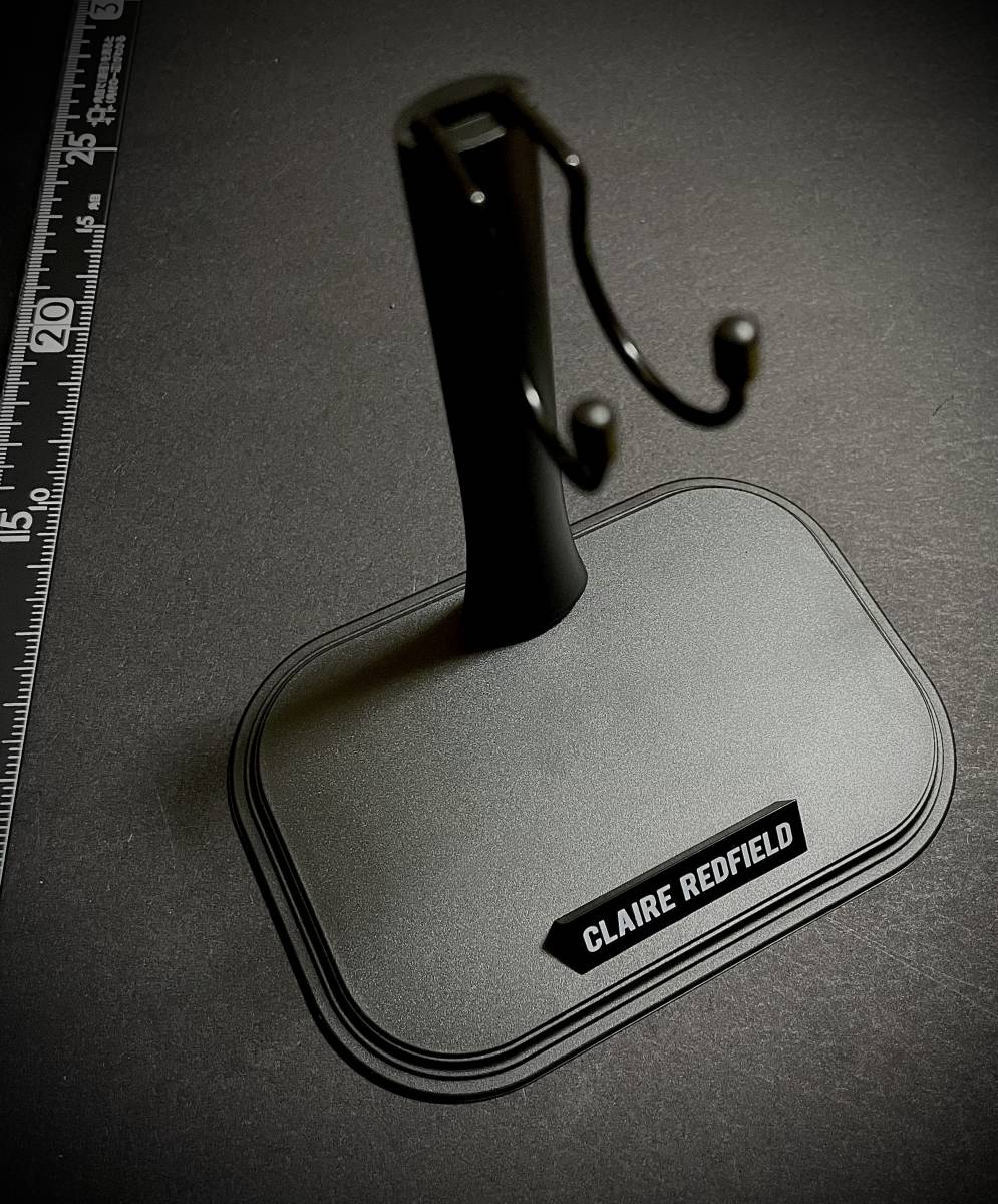 【値上げ予定】DAMTOYS製 1/6 スケール 模型 女性 フィギュア用 装備 部品 クレア バイオハザード スタンド (未使用拍卖