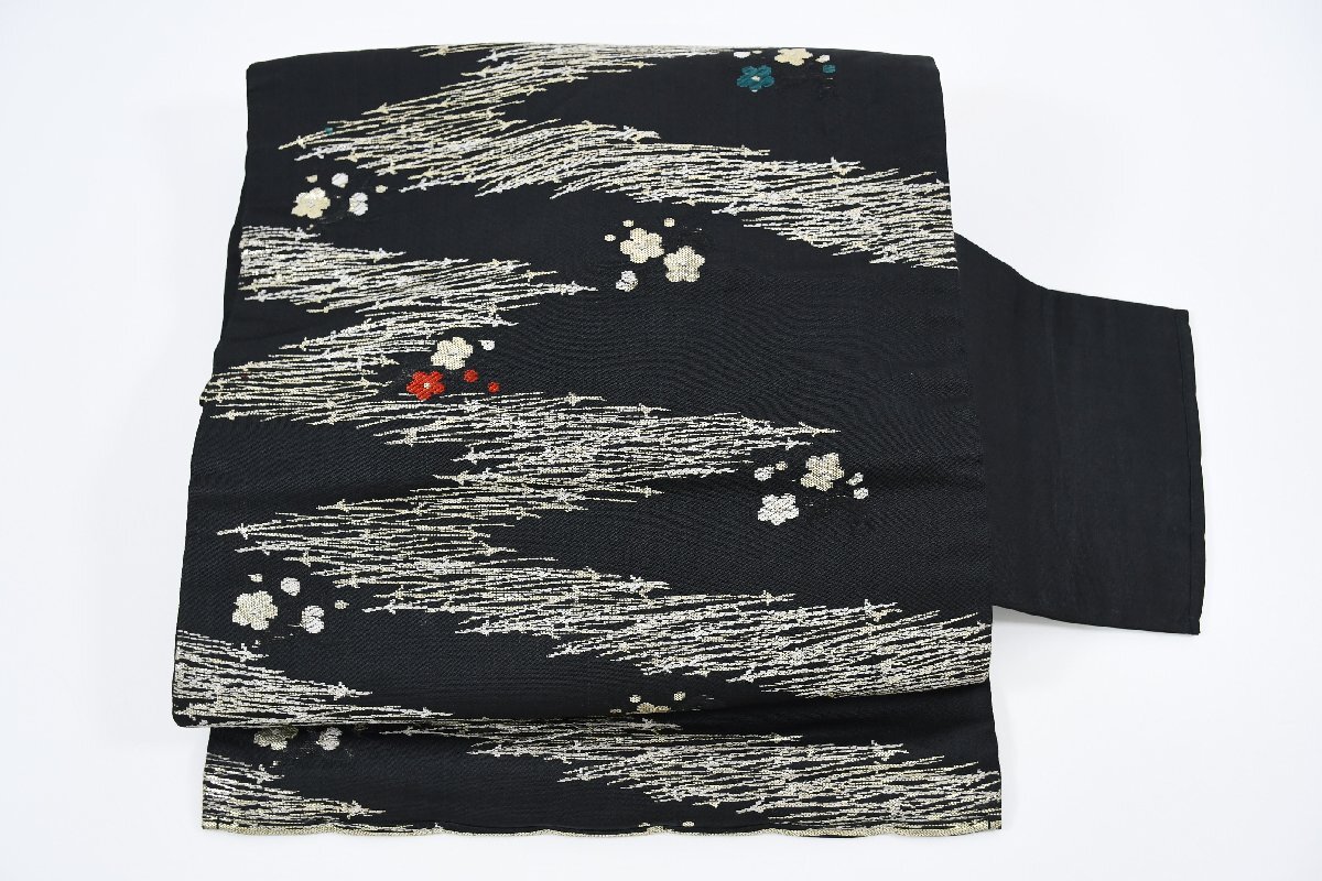 名古屋帯 アンティーク 流水 黒 花 帯丈319cm ★着物屋 ne-9165 桜庭呉服店拍卖