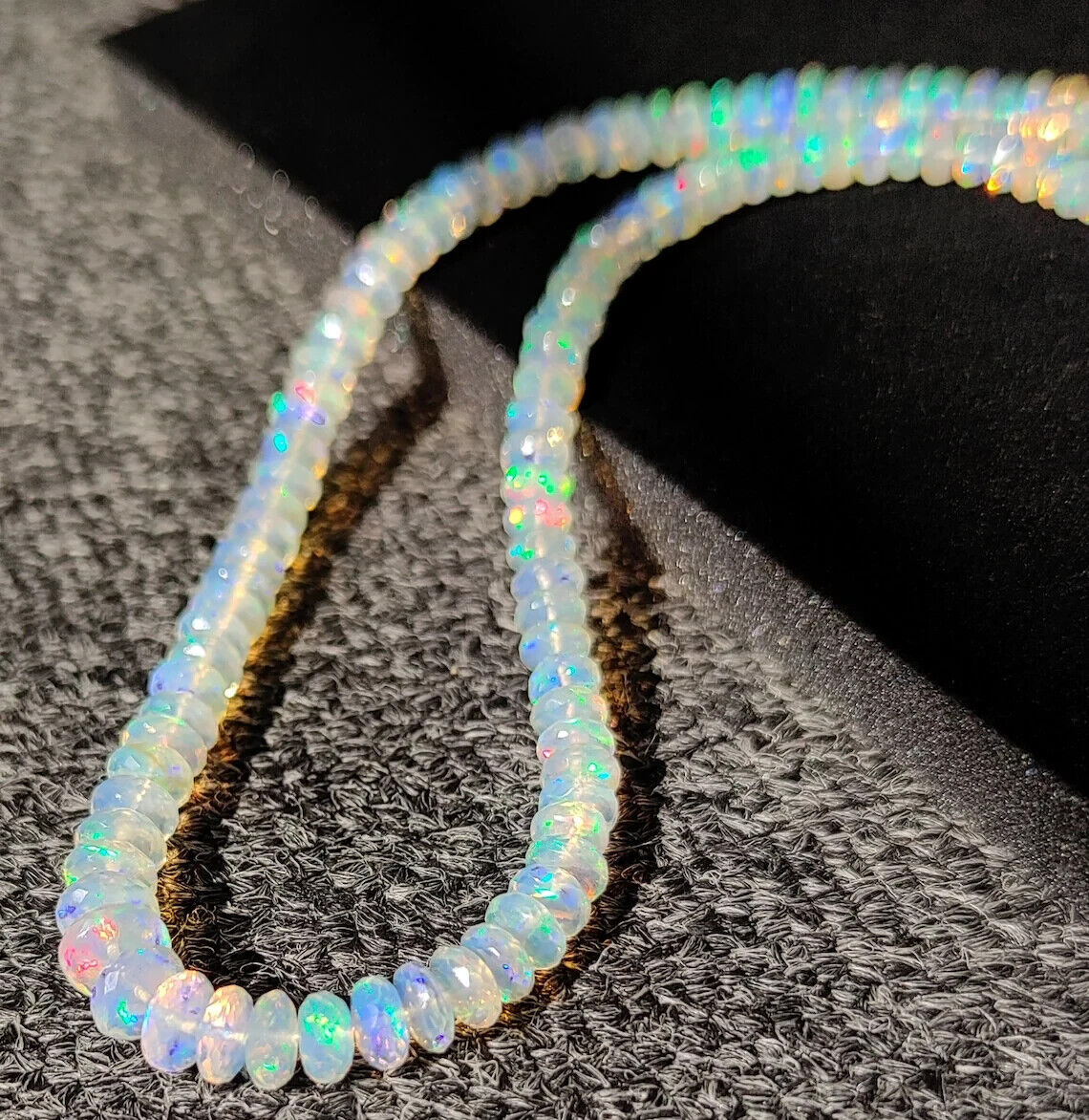 オパール ネックレス AAA ++ナチュラルエチオピアン ウェロファイアオパールビーズ16”(40.64㎝)★手元にあります。拍卖