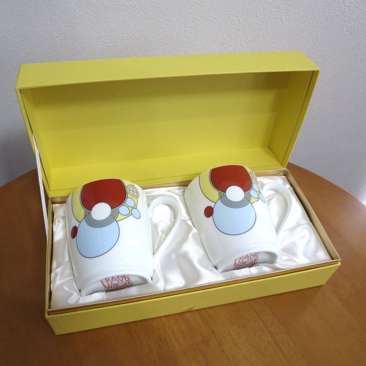 【未使用・送料込み♪】Noritake(ノリタケ)マグカップ ペア2客 295ml フランク・ロイド・ライト インペリアル 箱付き 帝国ホテル拍卖