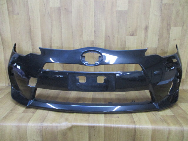 D9/ NHP10アクア純正フロントバンパー52119-52620拍卖