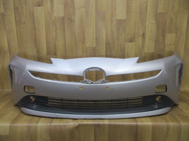 D9/ ZVW50/ZVW51/ZVW55プリウス後期 純正フロントバンパー52119-47740拍卖