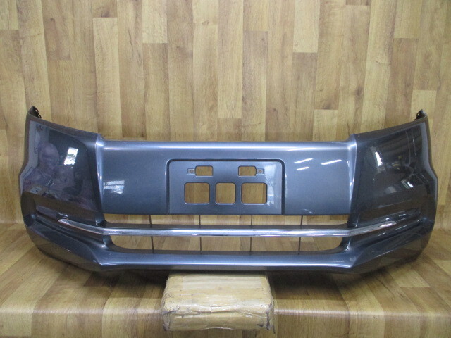 D9/ RK1/RK2ステップワゴン後期 純正フロントバンパー71101-SZW-N000拍卖