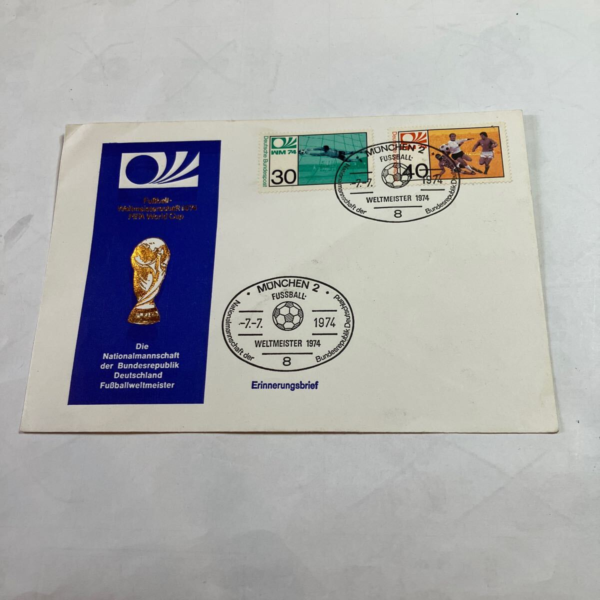 1974 FIFA ワールドカップ ミュンヘン大会 記念切手と封筒 新品 ドイツでは、記念日のスタンプが押された切手と封筒が拍卖