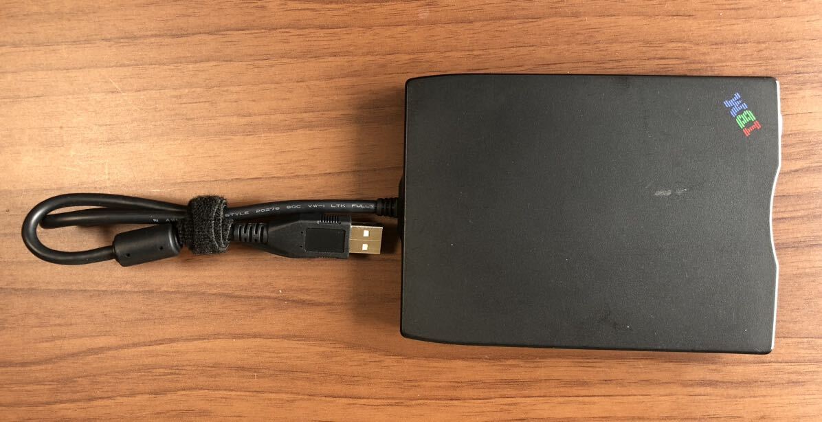 【中古】 IBM ポータブル USB ディスケットドライブ (27L4076)拍卖