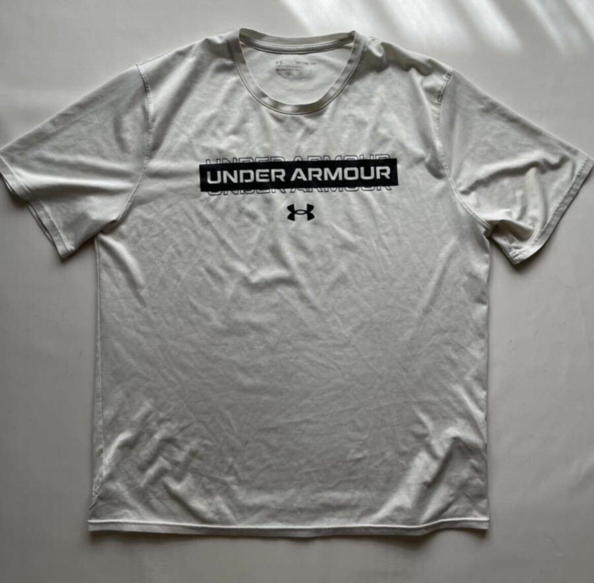 お勧め・UNDER ARMOUR メンズ 2XL 速乾 半袖 Tシャツ / アンダーアーマー ロゴ プリント スポーツ トレーニング拍卖