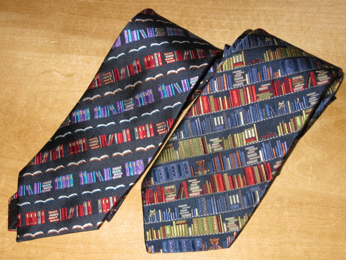 2本セット 銀座田屋 TAYA ネクタイ BOOK ブック 本柄 本棚 冊子 辞典 本屋 図書館 書庫 百科事典 読書 (最高級オーバー10 /1本) 送¥185~拍卖