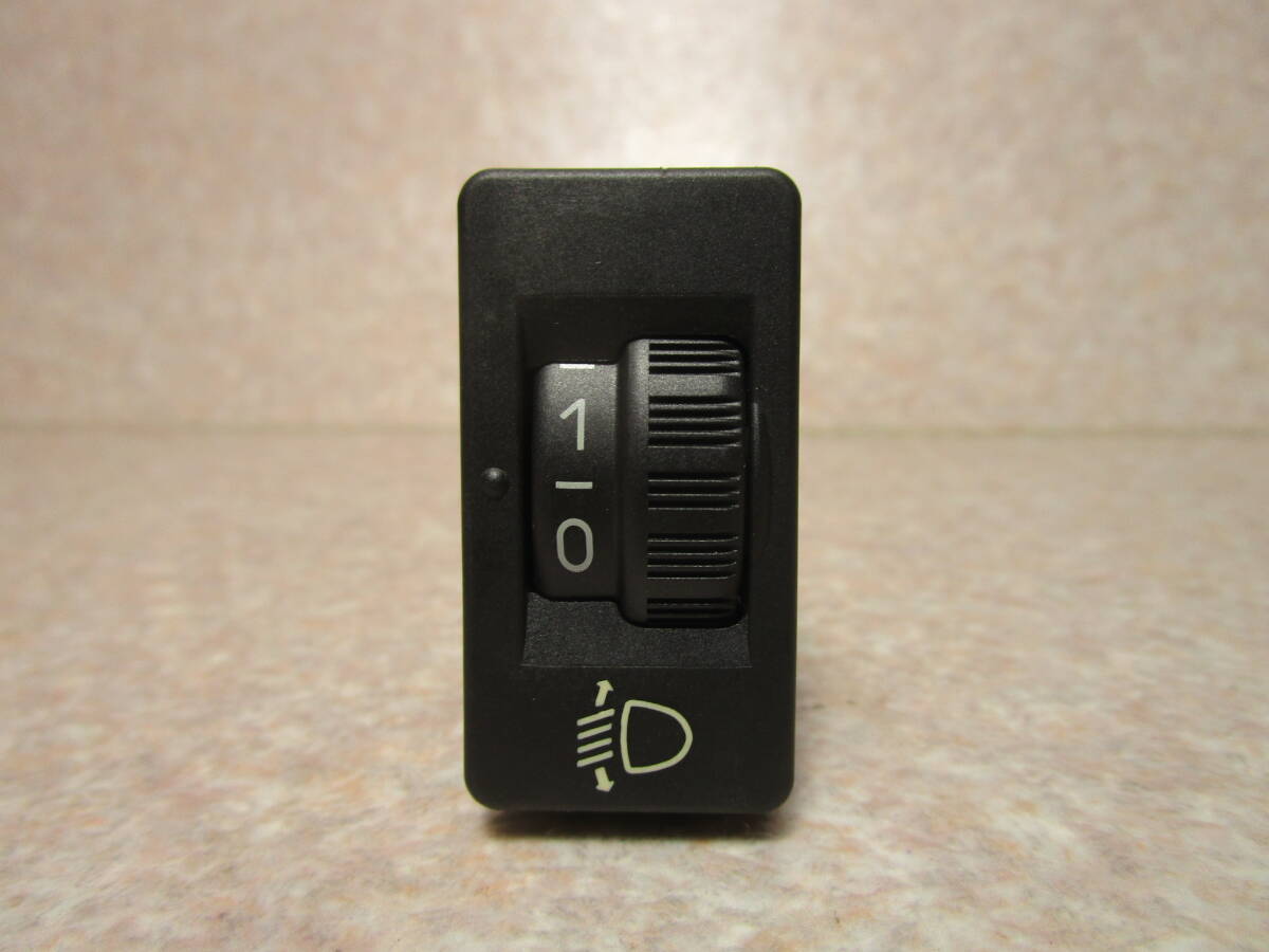 プジョー 1007 GH-A8KFV レベライザースイッチ拍卖