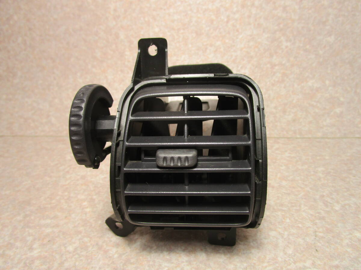 セレナ C24 エアコン 吹出口 送風口 右 運転席側 68760-4N010拍卖