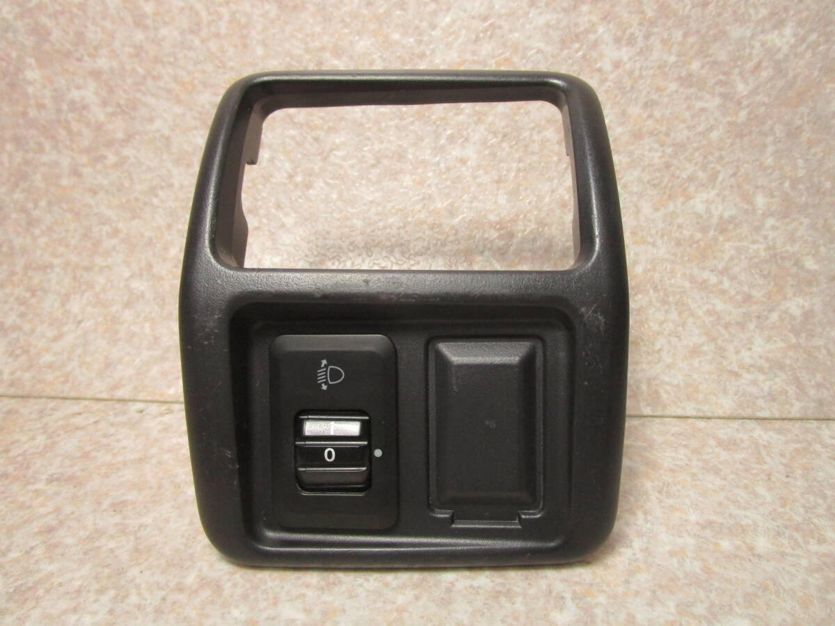 ミニキャブ U61V レベライザースイッチ パネル拍卖