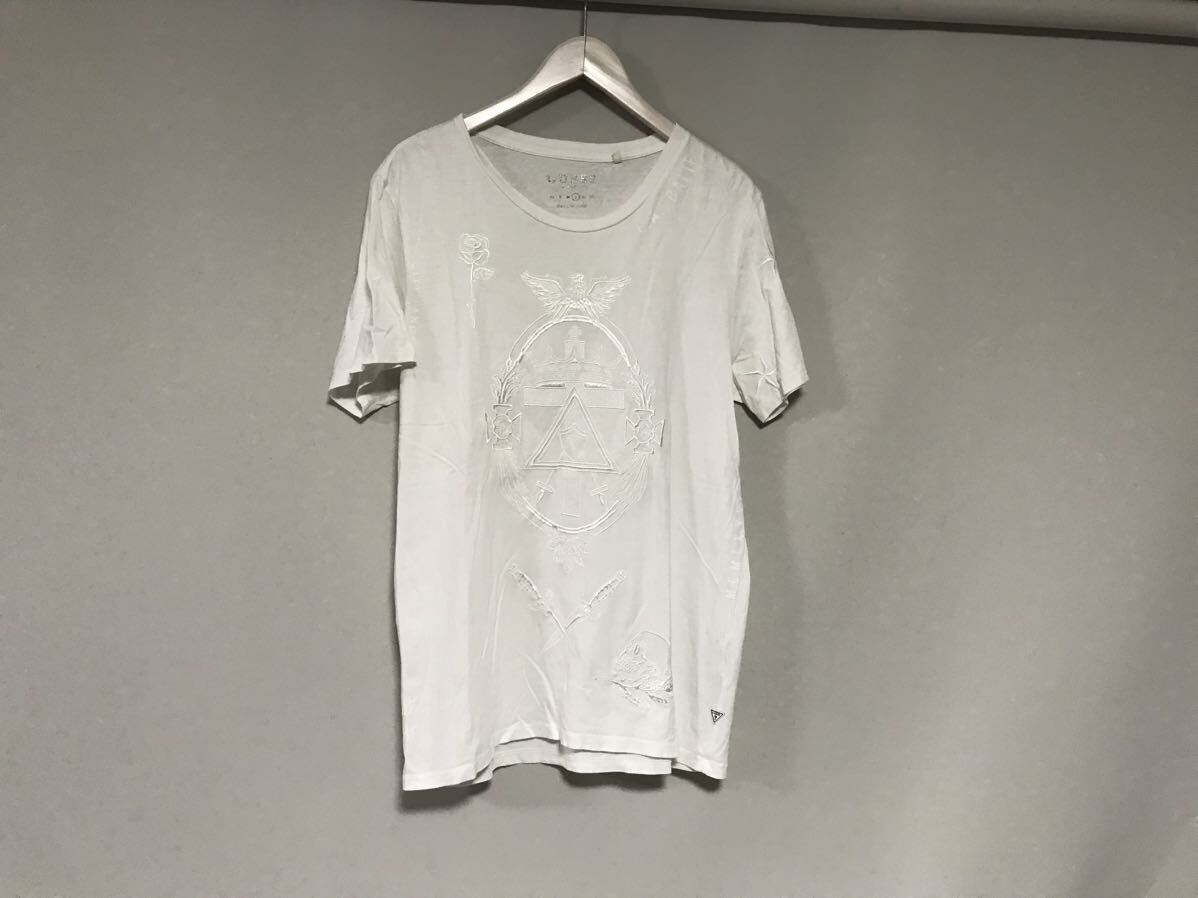本物ゲスGUESSコットン刺繍デザイン半袖Tシャツメンズサーフアメカジミリタリーワークスケーター白ホワイトLインド製拍卖