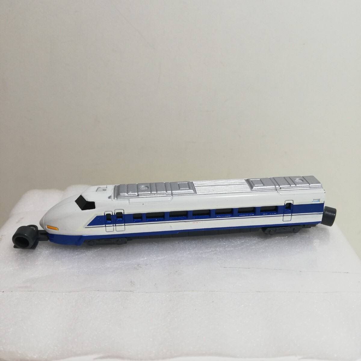 1995年 BANDAI バンダイ ビートレインシリーズ BTRAIN ビートレインミニ 2 新幹線 100系 ひかり ミニカー 拍卖