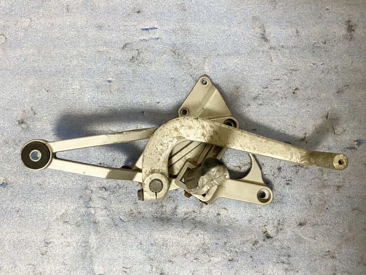 アクロス 純正ステップ 右 ブレーキペダル バー GJ75A スズキ ノーマル GSX250F 検(GSXR カタナ バンディット rf400 コブラ RGV RG ガンマ)拍卖