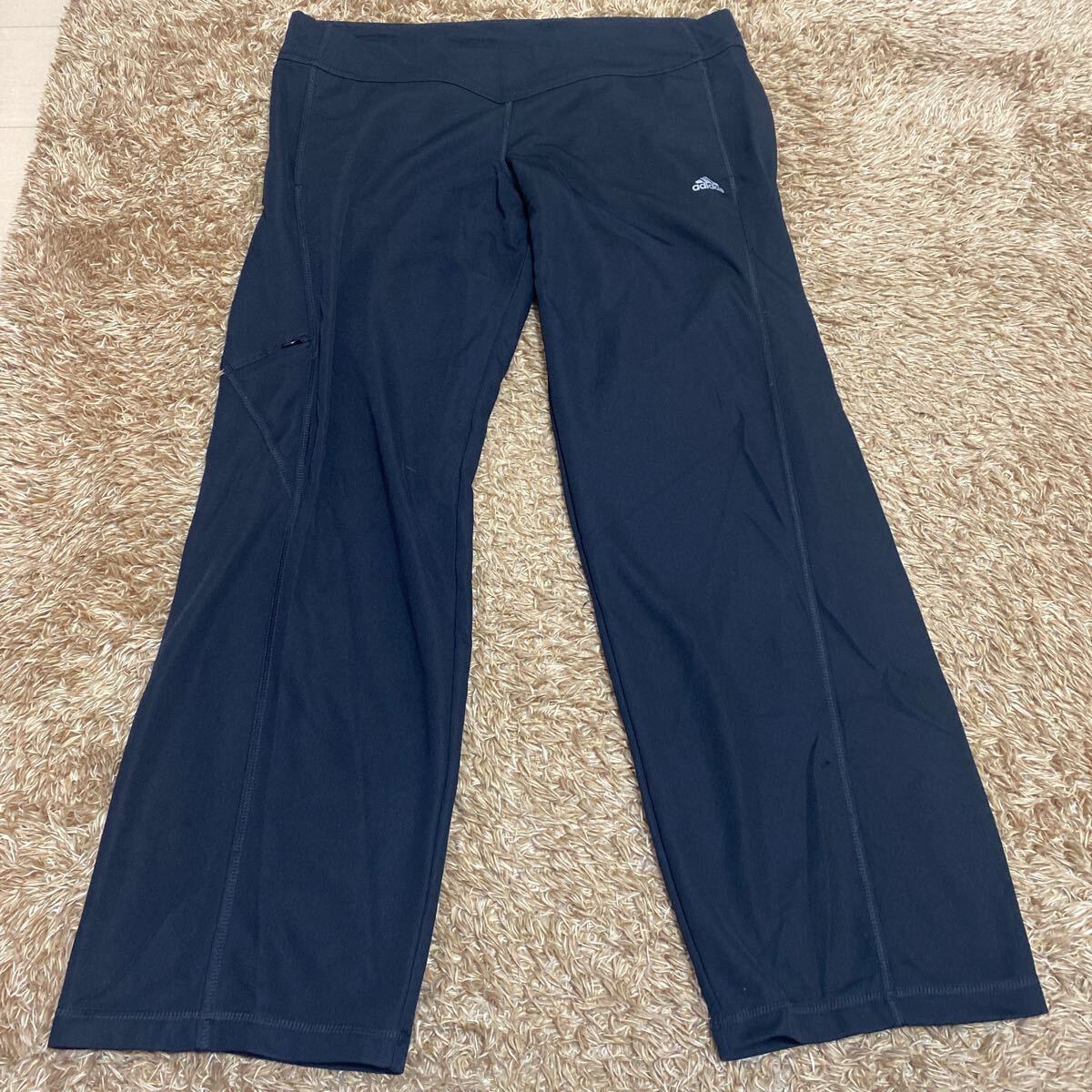 t77 adidas スポーツパンツ サイズ2XOT表記 インドネシア製拍卖