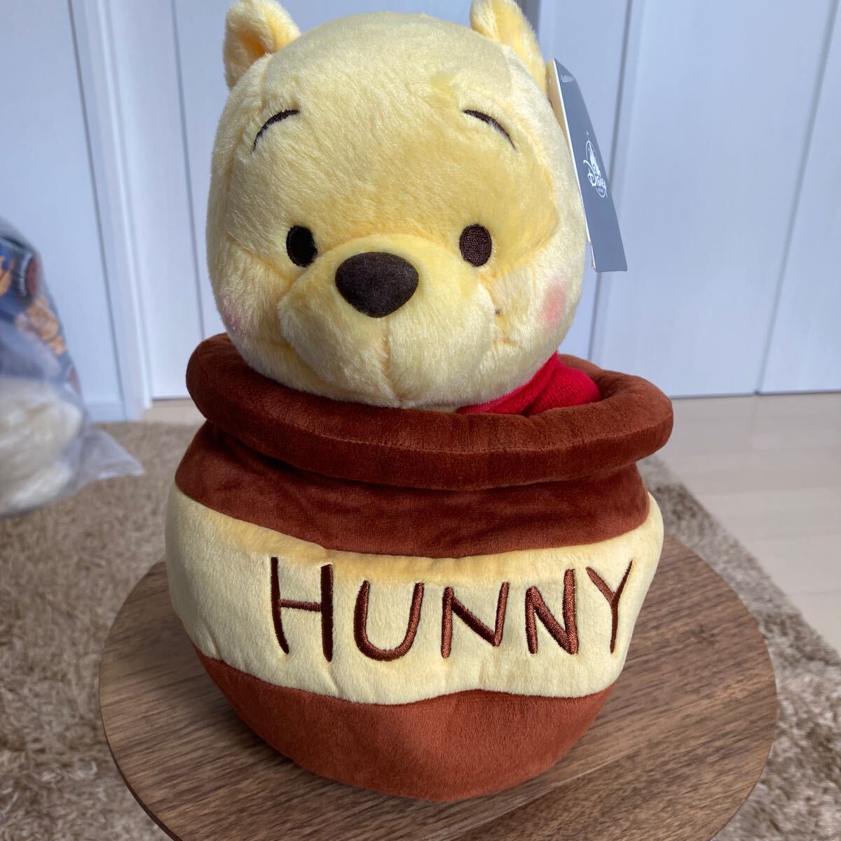 n16 DISNEY STOREくまのプーさんぬいぐるみ ハニーポッド 中国製拍卖