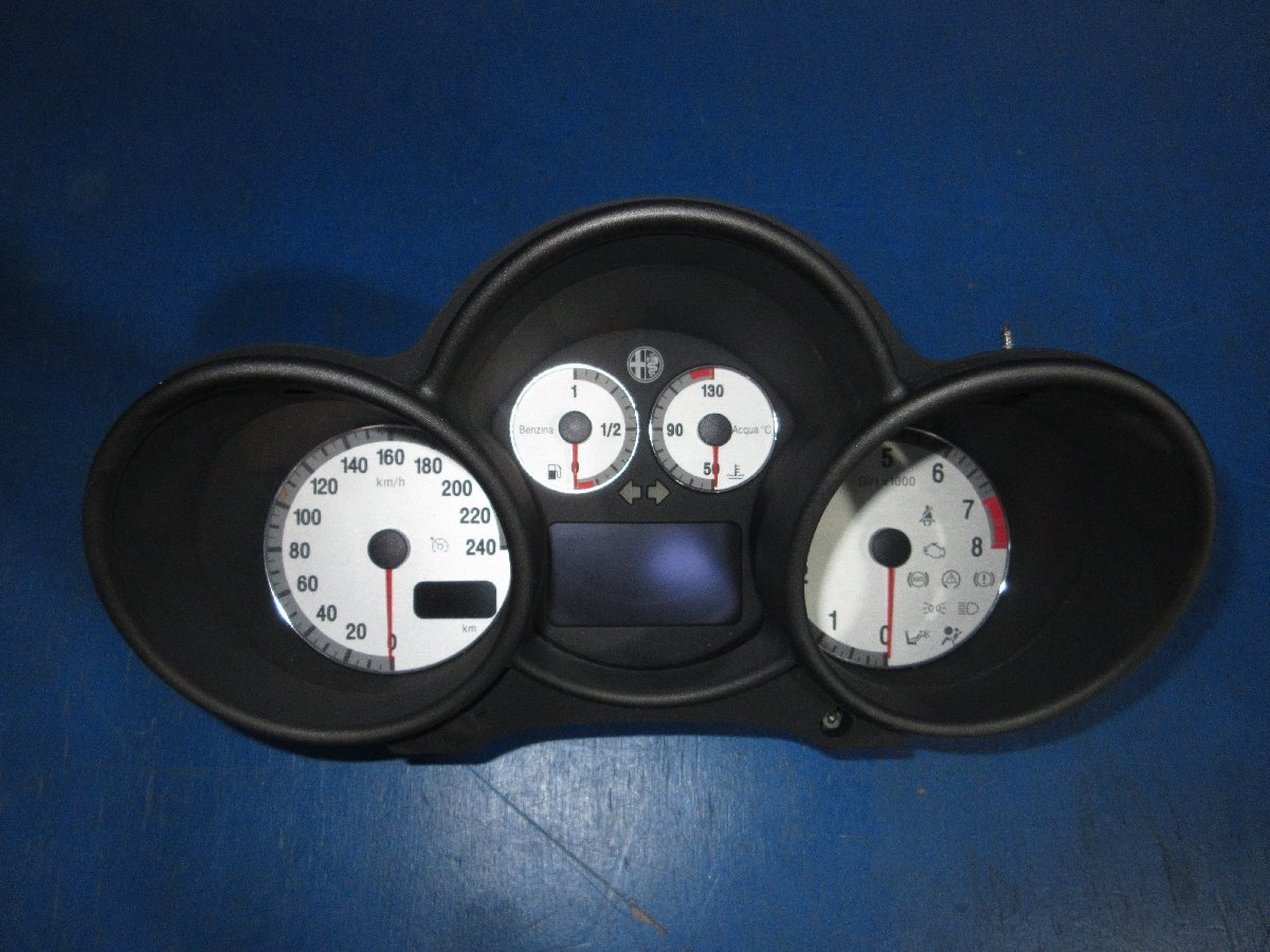 アルファロメオ アルファGT GH-93720L スピードメーター 走行距離 131007km 中古品 (K拍卖