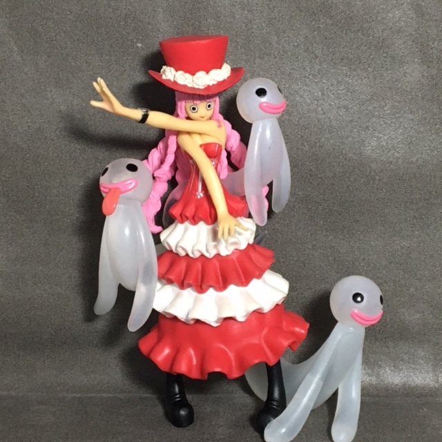 【ペローナ・ レアカラーver 】 ONE PIECE  ワンピース ATTACK MOTIONS アタックモーションズ フィギュア 拍卖