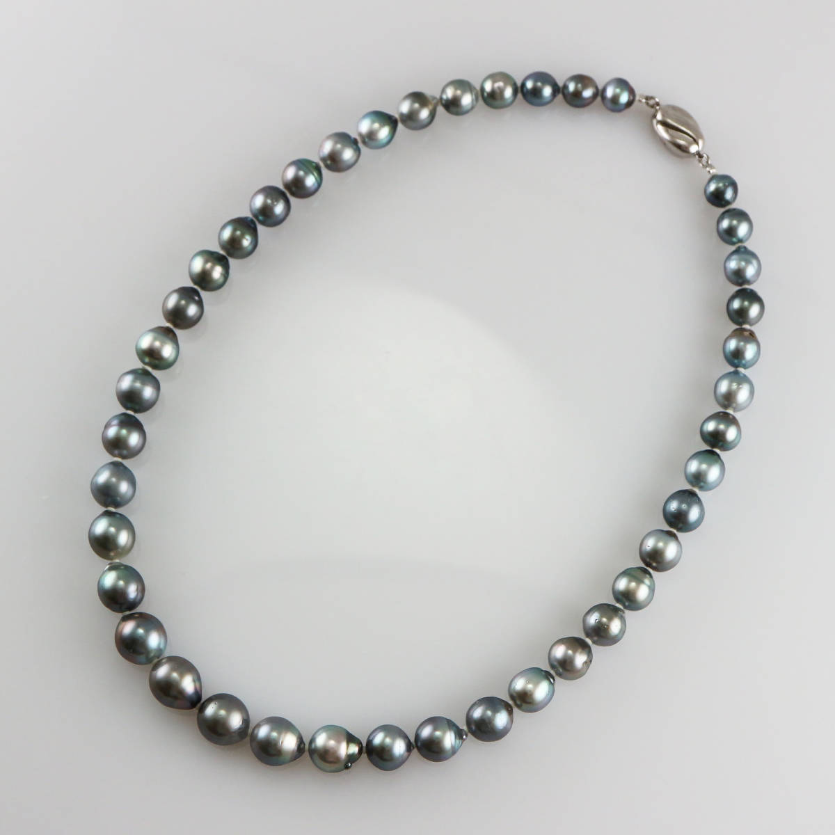 SV タヒチ 黒蝶真珠 セミラウンド パールネックレス 8.0〜10.8mm 51.8g 【BGA3000】拍卖