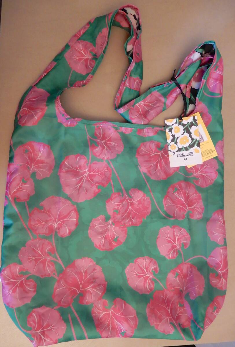 【USA発送★Diane Von Furstenberg★ダイアン・フォン・ファステンバーグ 】ターゲット限定コラボ★エコトートバッグ★リバーシブル★花拍卖