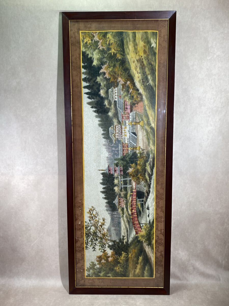 骨董品 日光陽明門 神橋 大型 刺繍絵画 167cm ★ 明治 大正 アンティーク 日光東照宮 刺繍 絵画 風景画 骨董 巨大 大きい 彦根繍 刺絵画拍卖