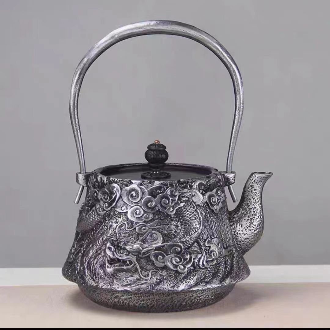 新品★南部器★ 砂鉄 鉄瓶 大容量鉄壺 コーティングなし 手作り鉄 やかんを沸かす お茶の道具 1200ML拍卖