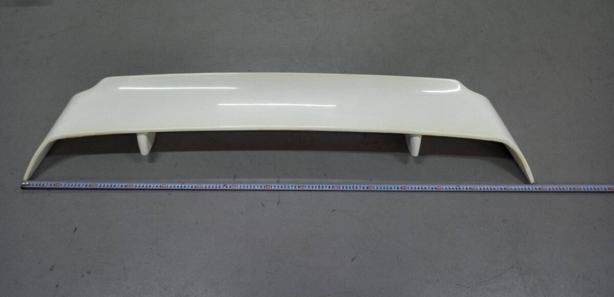 シボレー コルベット 汎用社外 コルベット C4 リアスポイラー FRP製未使用 白ゲルコート仕上げ バリ取り バフ掛け済み 拍卖