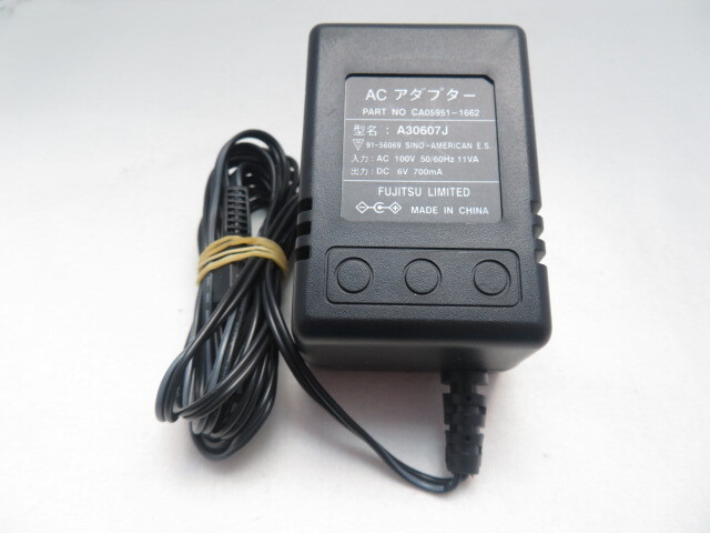 AD33836★富士通 FUJITSU★ACアダプター★A30607J CA05951-1662★保証付!即決!拍卖