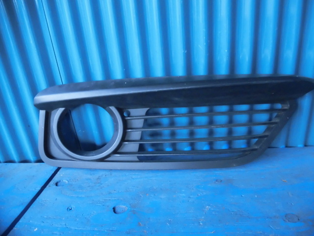 BMW F20 1シリーズ フォグカバー 右 AC870拍卖