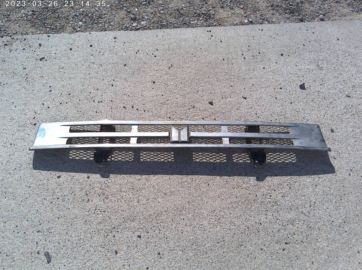 ☆鉄製 希少 レトロ いすゞ 810 大型 メッキ ラジエーターグリル グリル フロントグリル☆拍卖