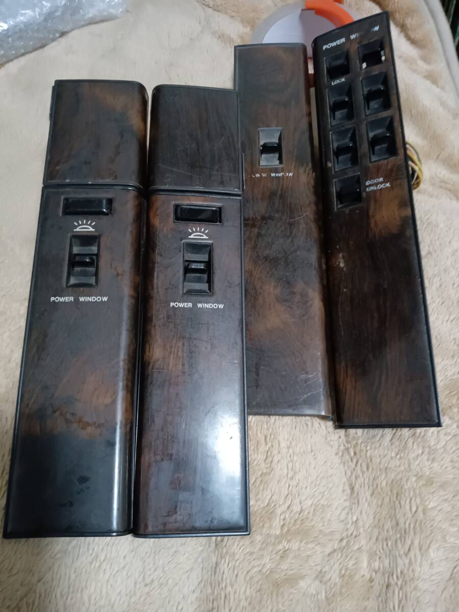 NISSAN純正 430グロリア用 ウィンドウスイッチパネル 中古拍卖