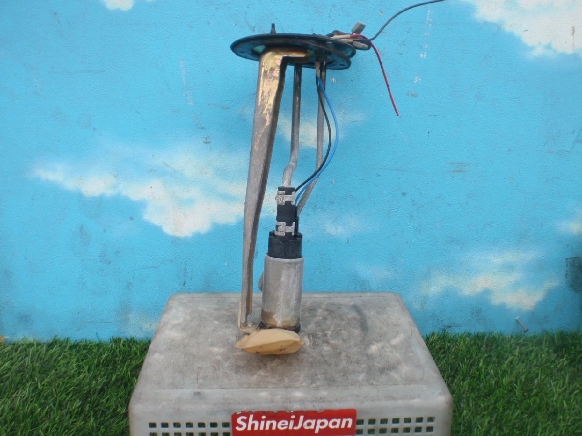 ★ UBS25GW ビッグホーン ロータス フューエルポンプ 燃料ポンプ 8-97041876-2 341145JJ拍卖