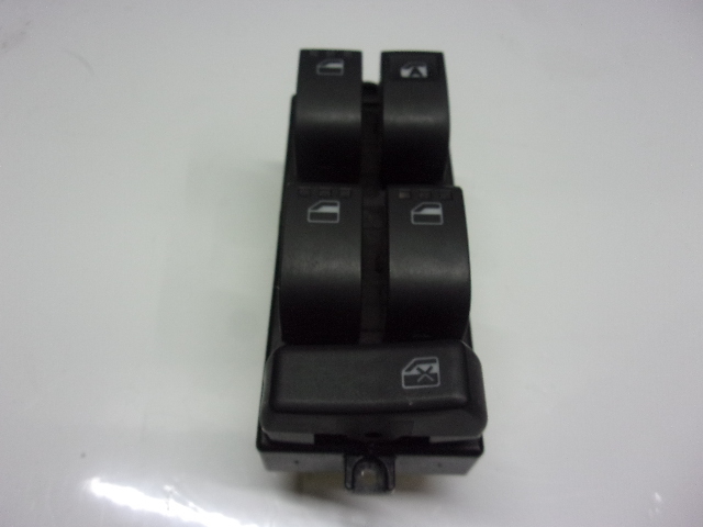 【2681】タント L375S 2010年式 EFVE パワーウインドスイッチ PWスイッチ 16ピン 棚A2-78拍卖