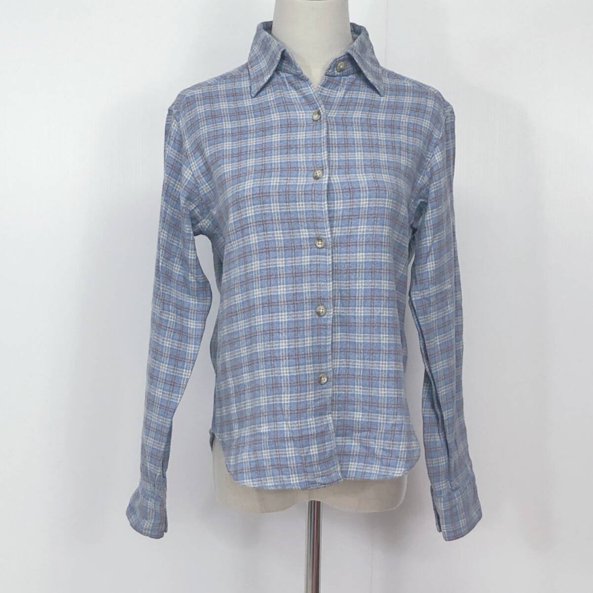 Y0963 美品 NEWYORKER レディーストップスシャツ長袖厚手 予備ボタン付 4つ穴ボタン 9R 水色 チェック柄 綿100% シンプル カジュアル 春秋 拍卖