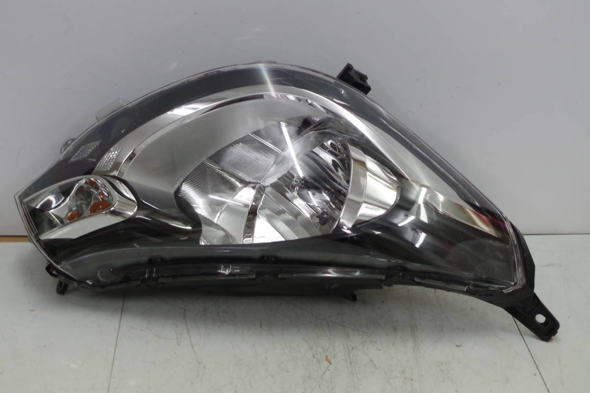 スズキ eKワゴン W1046 ヘッドライト 左拍卖