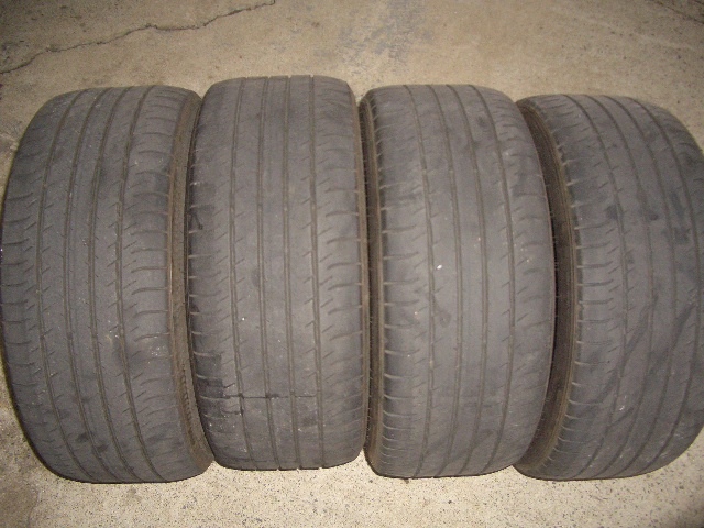 スカイライン400R 純正 ランフラット 245/40RF19 SP SPORT MAXX050DSST 中古拍卖
