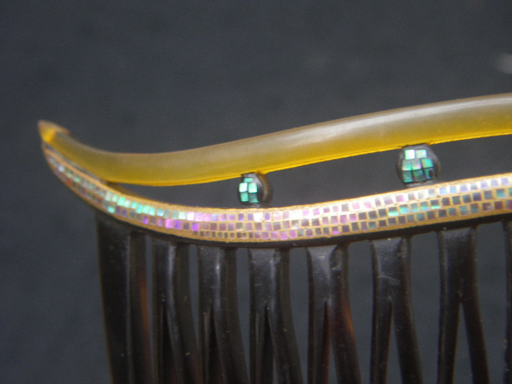 古かみかざり 89x55㎜ 螺鈿 簪 髪飾り 日本 検: 撮影 着物 日本髪 MIYABI Japanese JIDAI hairpin 雅 かんざし 在銘 光俊作拍卖