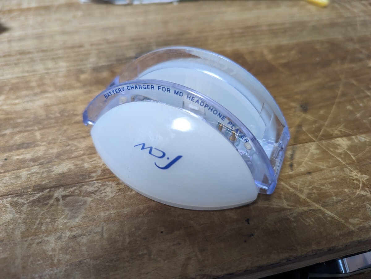 SHARP ポータブルMD用 充電スタンド 動作未確認ジャンク拍卖